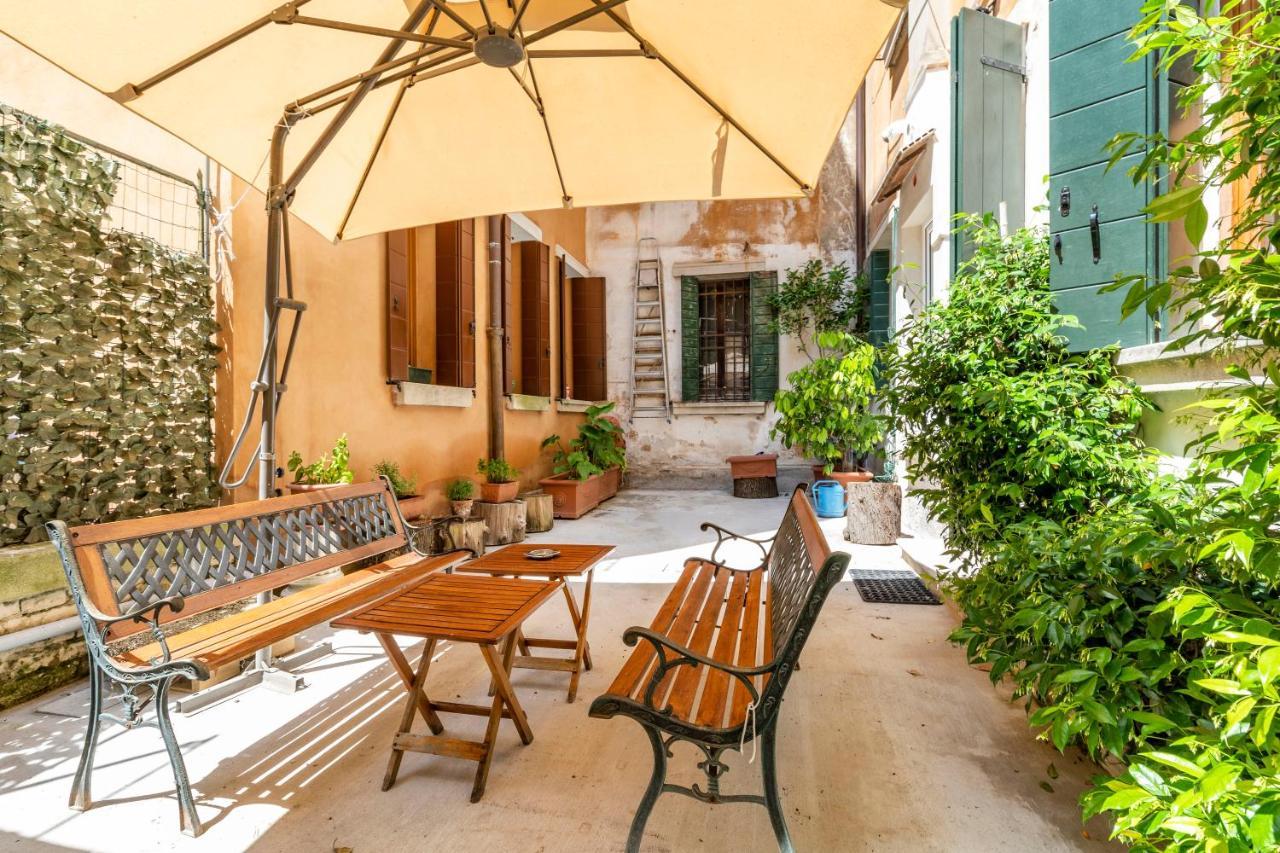Queen House Venezia Exterior photo